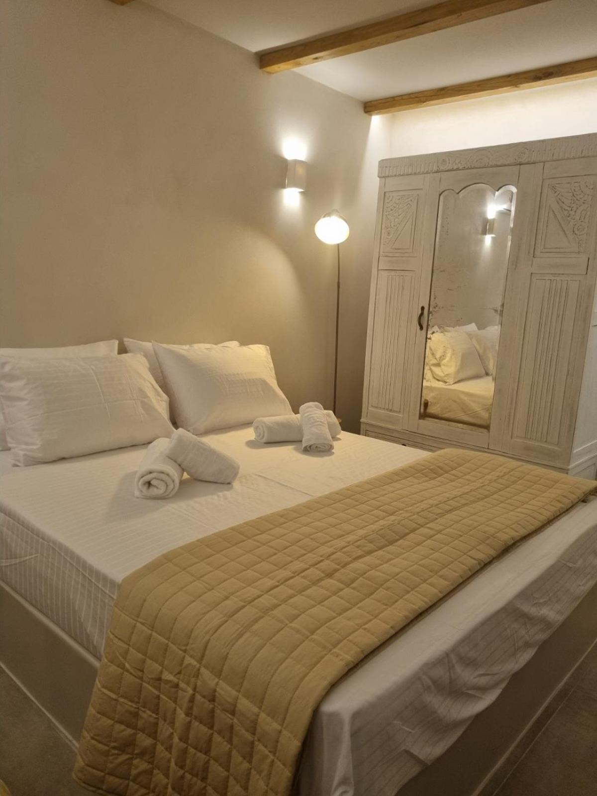 Hotel Golden Star Chora  Esterno foto